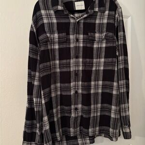 Women's Black and Gray Plaid Shirt